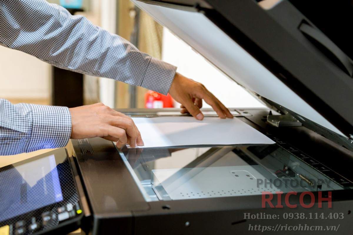 Máy in và máy photocopy khác nhau như thế nào : máy photocopy là thiết bị chuyên dùng để tạo ra các bản sao giống hệt bản chính một cách nhanh chóng và thuận tiện.