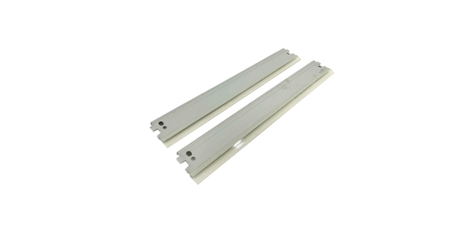 Lỗi do Gạt mực (Wiper Blade) không làm sạch mực thừa