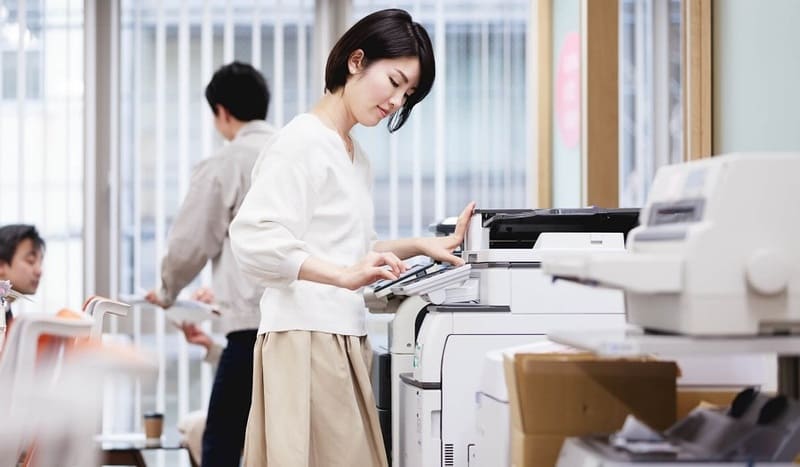 Quản lý số lượng in qua mạng LAN và phần mềm chuyên dụng
